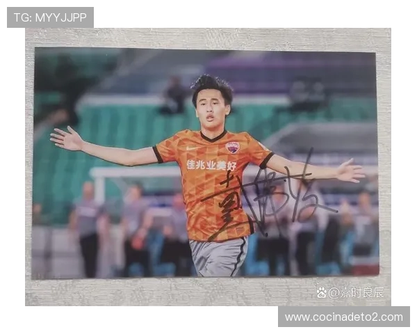 谢鹏飞戴伟浚未随申花出征青岛 仍在积极康复中 谢鹏飞戴伟浚未随申花出征青岛 仍在积极康复中