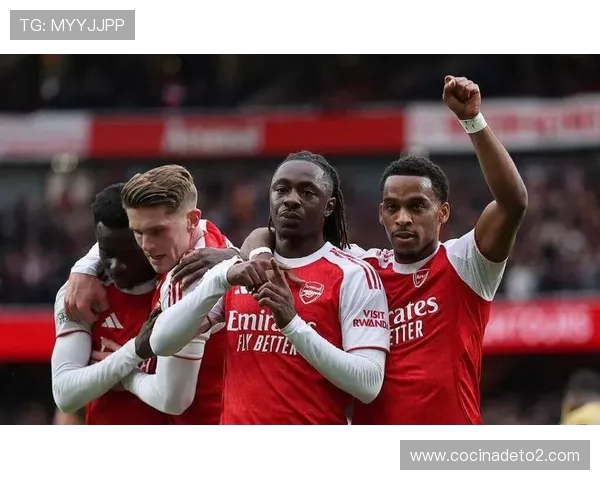 埃泽剪刀腿技惊全场攻破旧主球门斩获阿森纳英超生涯首粒进球