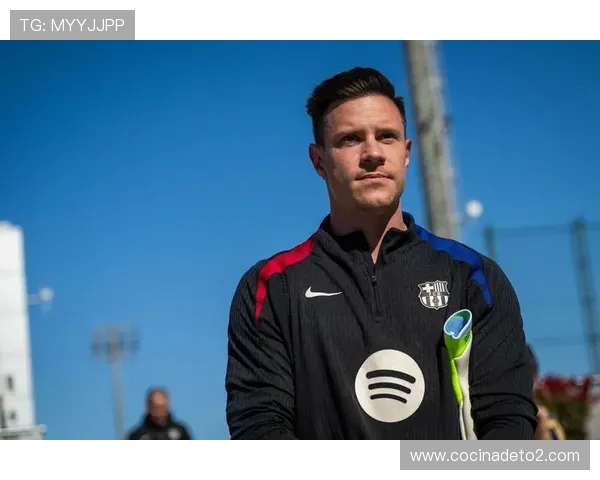 特尔施特根接近复出 或考虑冬窗离队巴萨 特尔施特根接近复出 或考虑冬窗离队巴萨