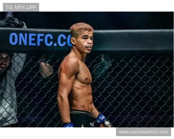 德乌洛费乌自述精彩职业生涯并全力奋战重返绿茵赛场的坚韧心路历程 德乌洛费乌自述精彩职业生涯并全力奋战重返绿茵赛场的坚韧心路历程